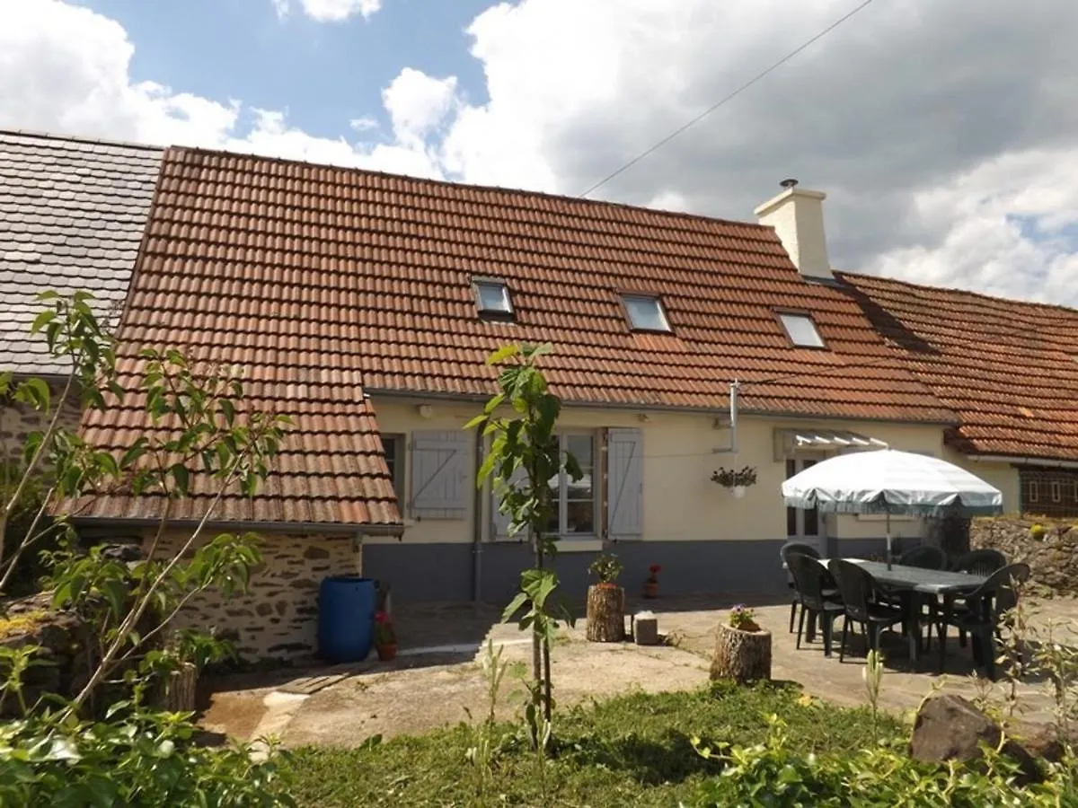 Gite De Peche Renove Avec Jardin Pres Du Lac D'Enchanet - 6 Pers, 3 Chambres - Fr-1-742-208 Pleaux France
