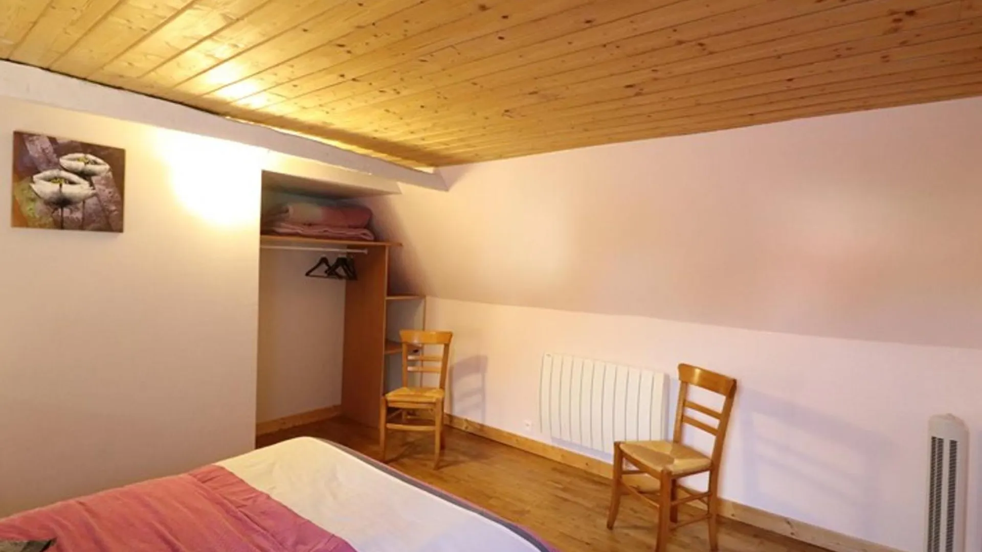 Holiday home Gite De Peche Renove Avec Jardin Pres Du Lac D'Enchanet - 6 Pers, 3 Chambres - Fr-1-742-208 Pleaux