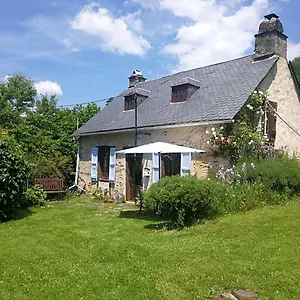  Hébergement de vacances La Petite Maison Pont Blanchard,